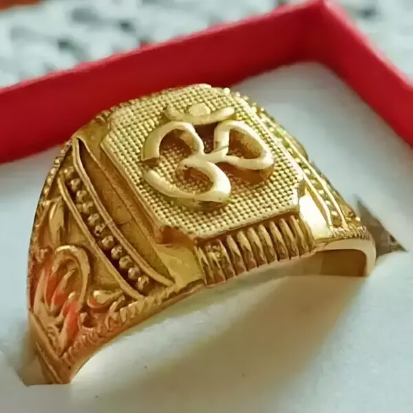 Divine Om Heritage Ring - Image 2