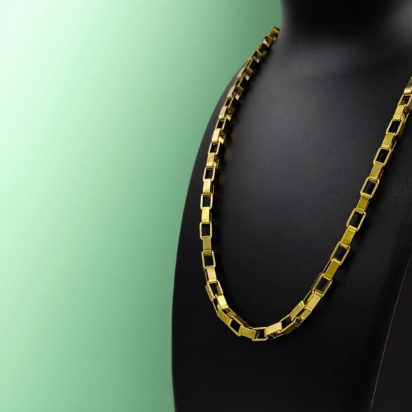 RoyalBlock Gold Chain - Image 4