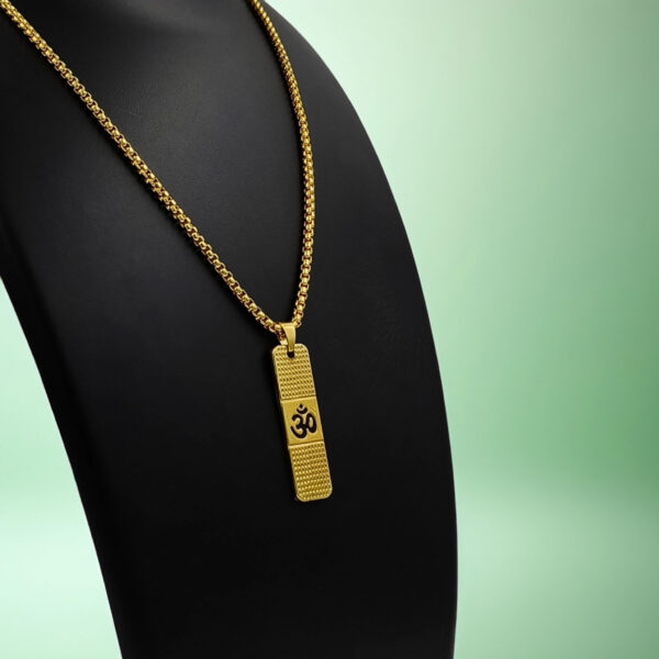DivineAura Om Gold Pendant - Image 4