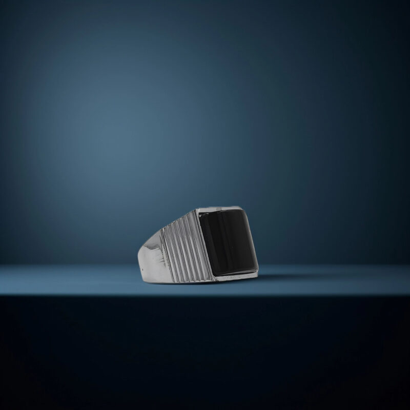 Signet Ring