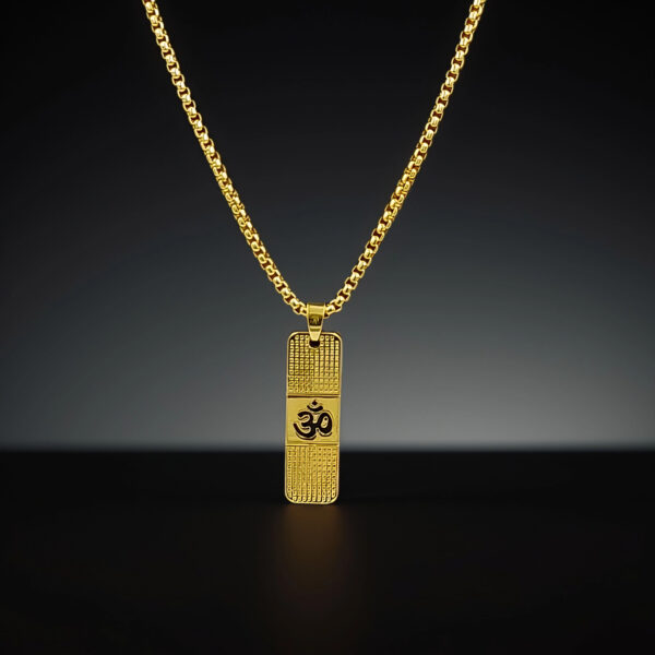 DivineAura Om Gold Pendant