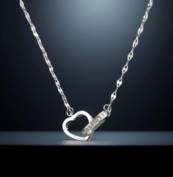 Eternal Bond – Interlocking Hearts Necklace - Image 3